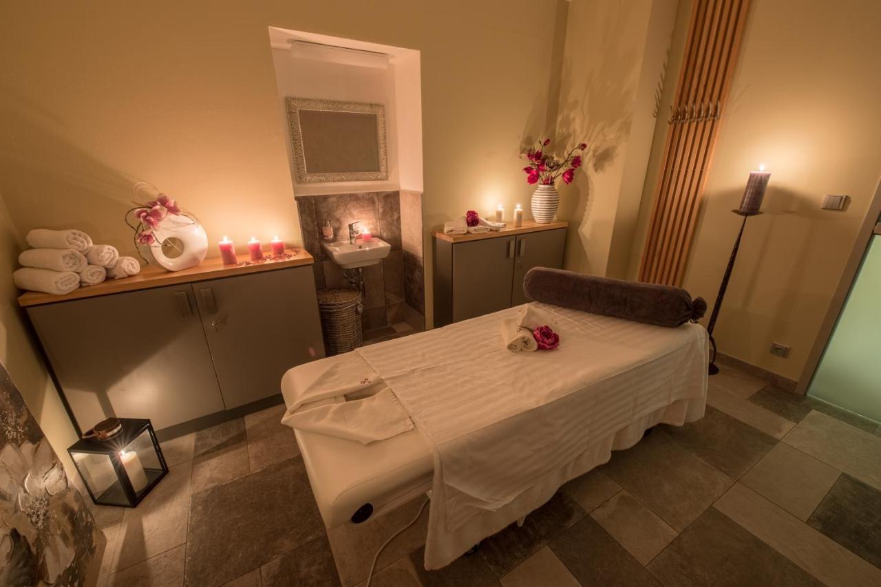 Wellness & Spa Hotel Villa Regenhart Jeseník Екстериор снимка