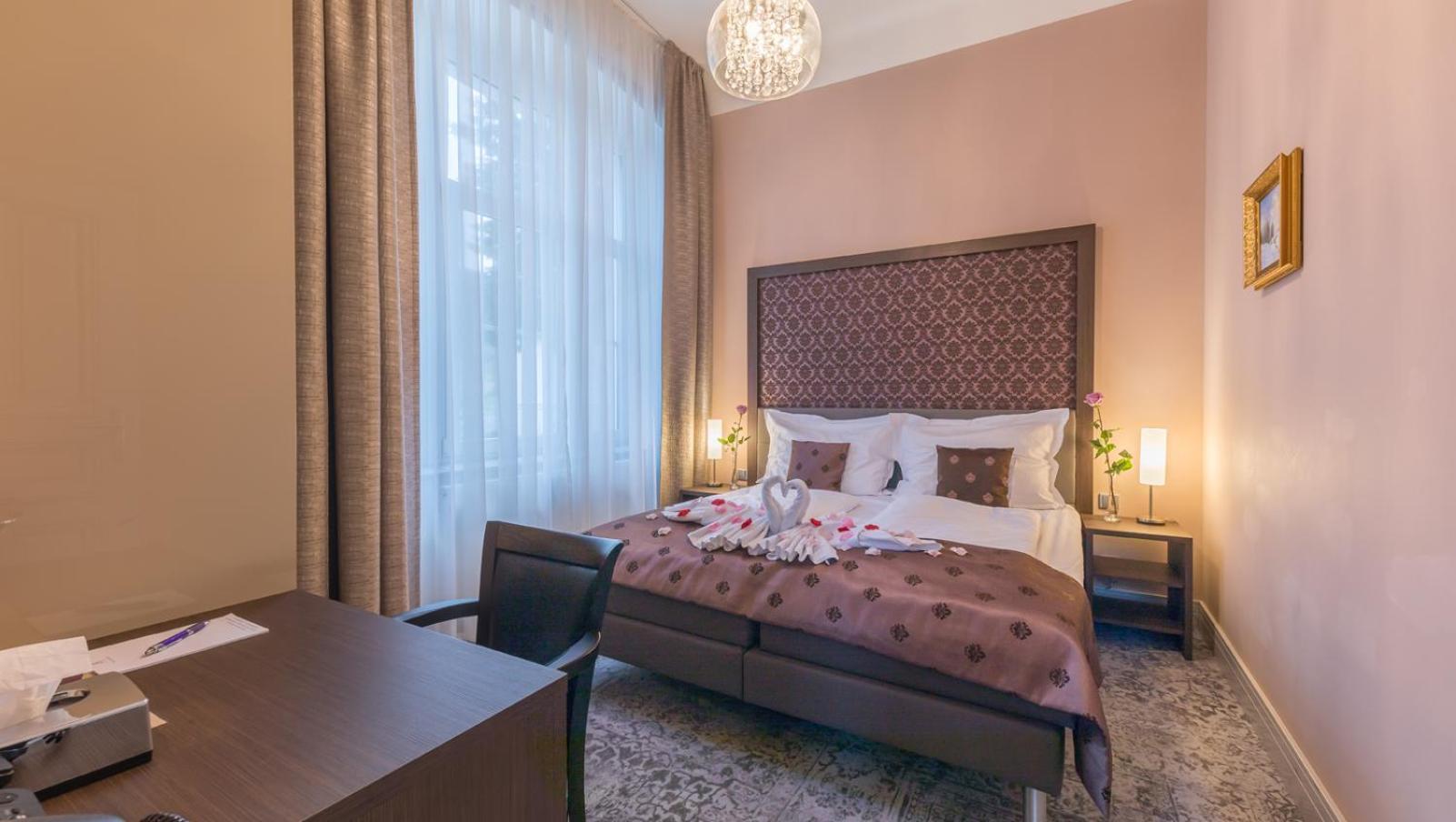 Wellness & Spa Hotel Villa Regenhart Jeseník Екстериор снимка