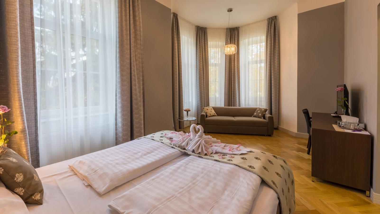 Wellness & Spa Hotel Villa Regenhart Jeseník Екстериор снимка