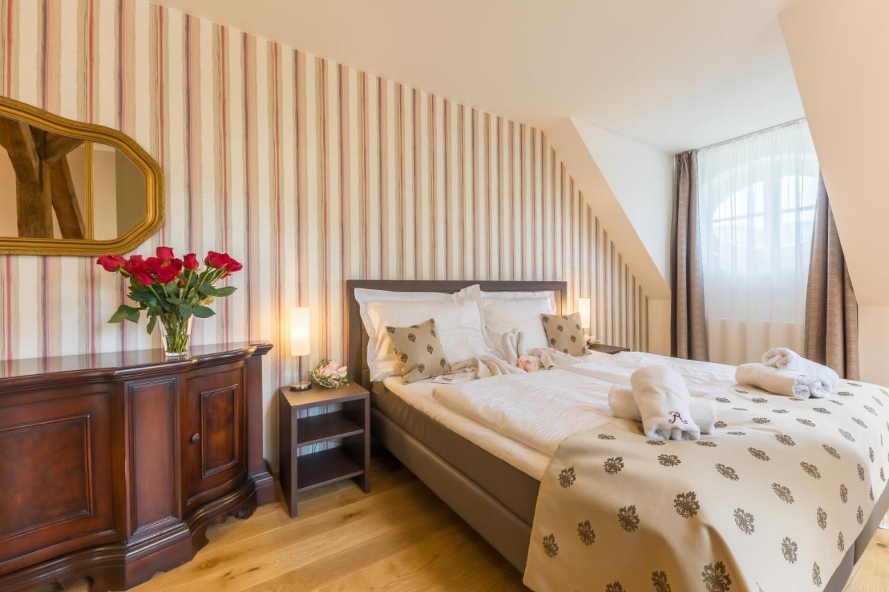 Wellness & Spa Hotel Villa Regenhart Jeseník Екстериор снимка